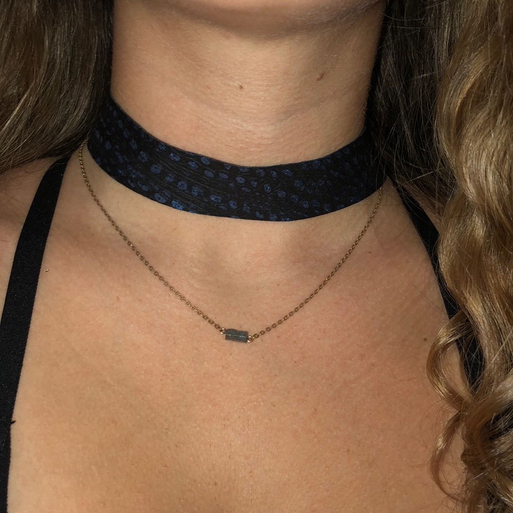 Snake print blue and black choker